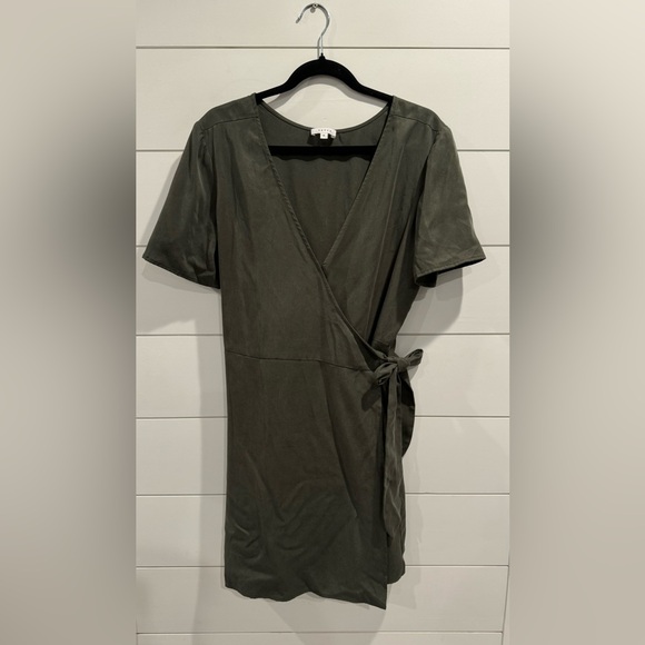 Vetta green wrap short dress - Picture 4 of 7